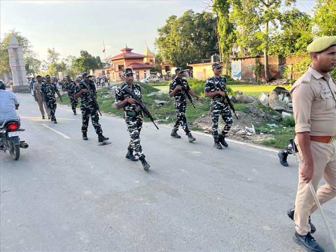 67 Nepali prison escapees so far held at India-Nepal border